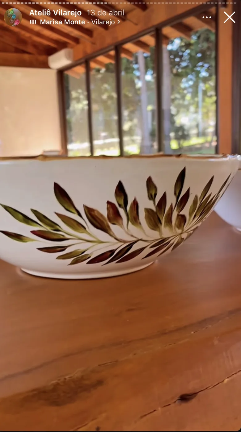 Peça pintada por uma aluna do curso